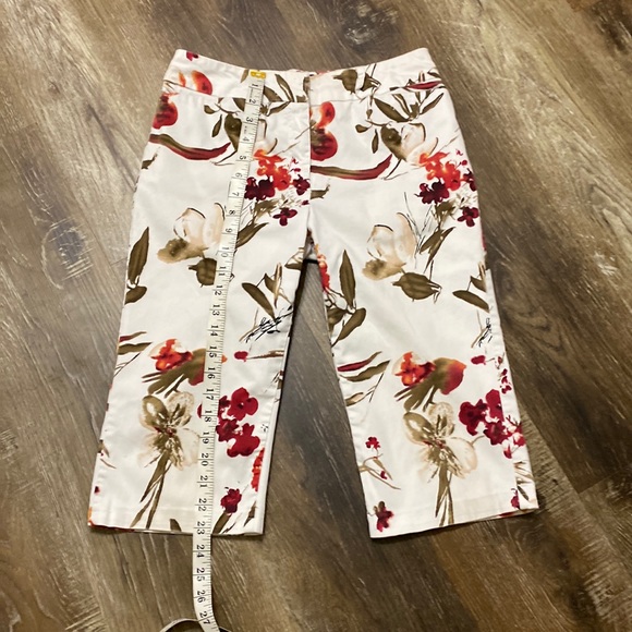 TRIBU Cropped/Capri Pamts - Picture 6 of 8